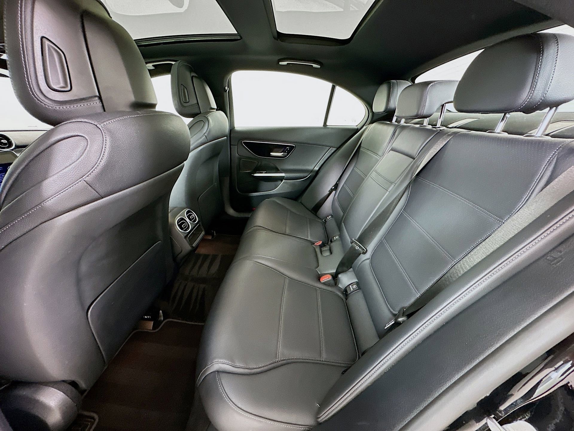 Certified 2025 Mercedes-Benz C 300 Sedan image 26