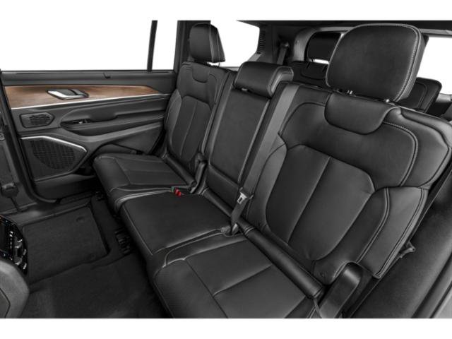 Certified 2025 Jeep Grand Cherokee L Overland w/ Luxury Tech Group IV image 13