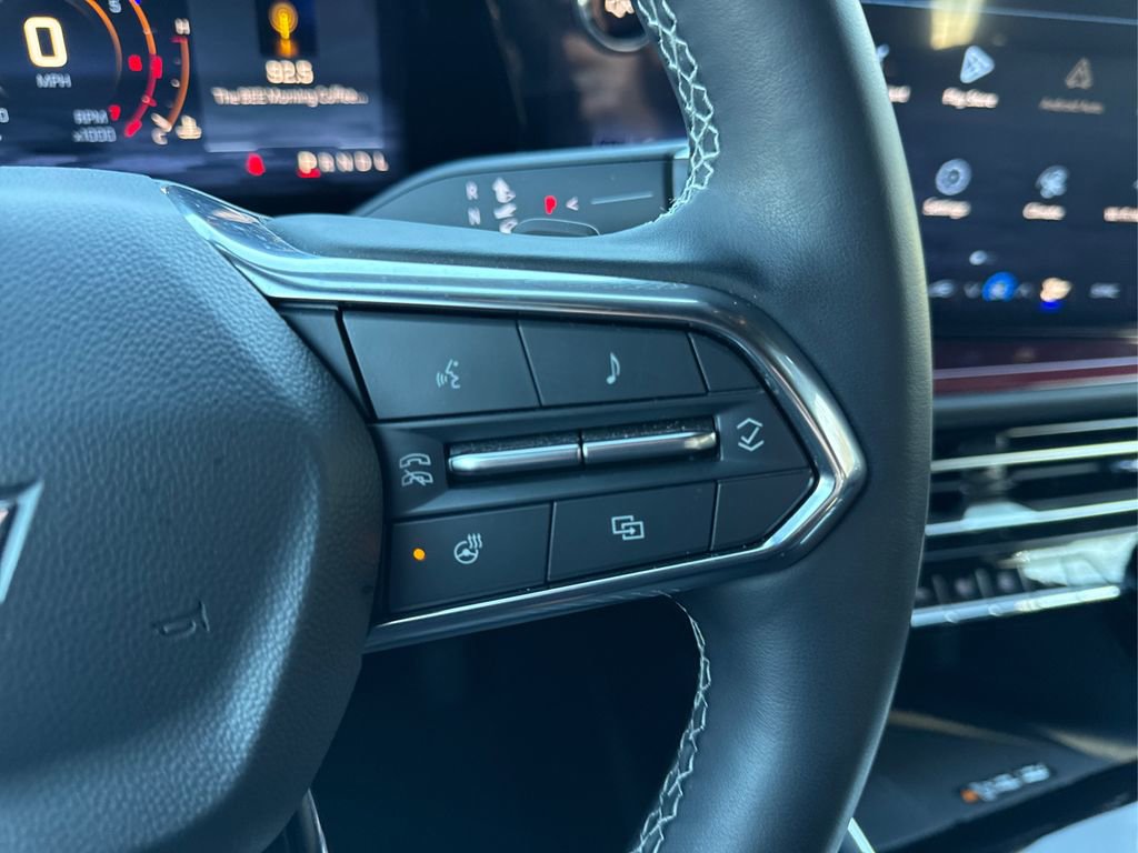 Used 2024 Chevrolet Traverse Z71 image 28