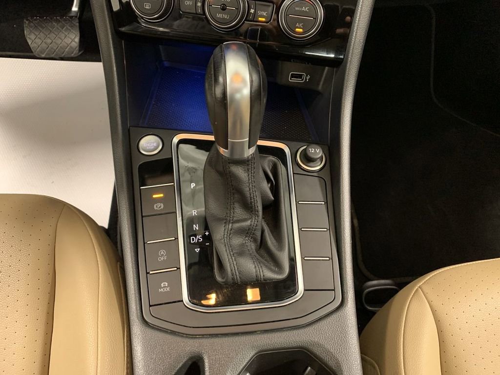 Used 2019 Volkswagen Jetta SEL FWD image 17