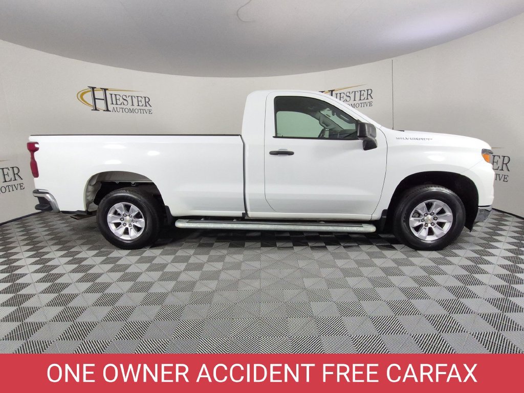 Used 2025 Chevrolet Silverado 1500 W/T RWD image 3