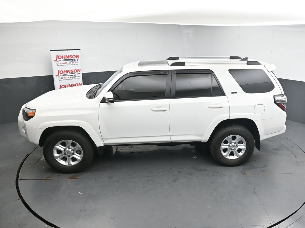 Used 2023 Toyota 4Runner SR5 Premium w/ Moonroof Package AWD/4WD image 28