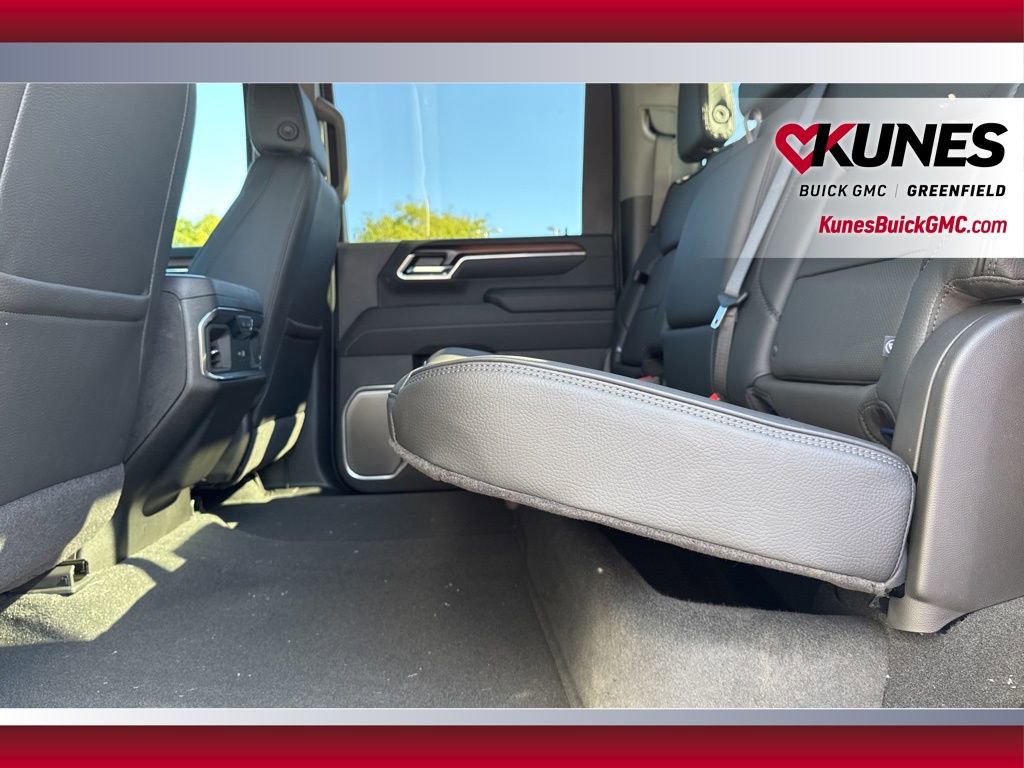 New 2026 GMC Sierra 3500 Denali w/ Denali Reserve Package image 42
