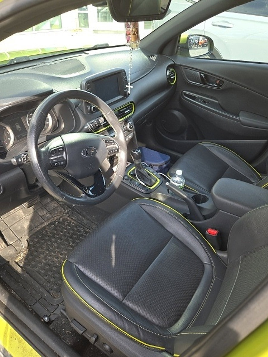 Used 2020 Hyundai Kona Limited image 10