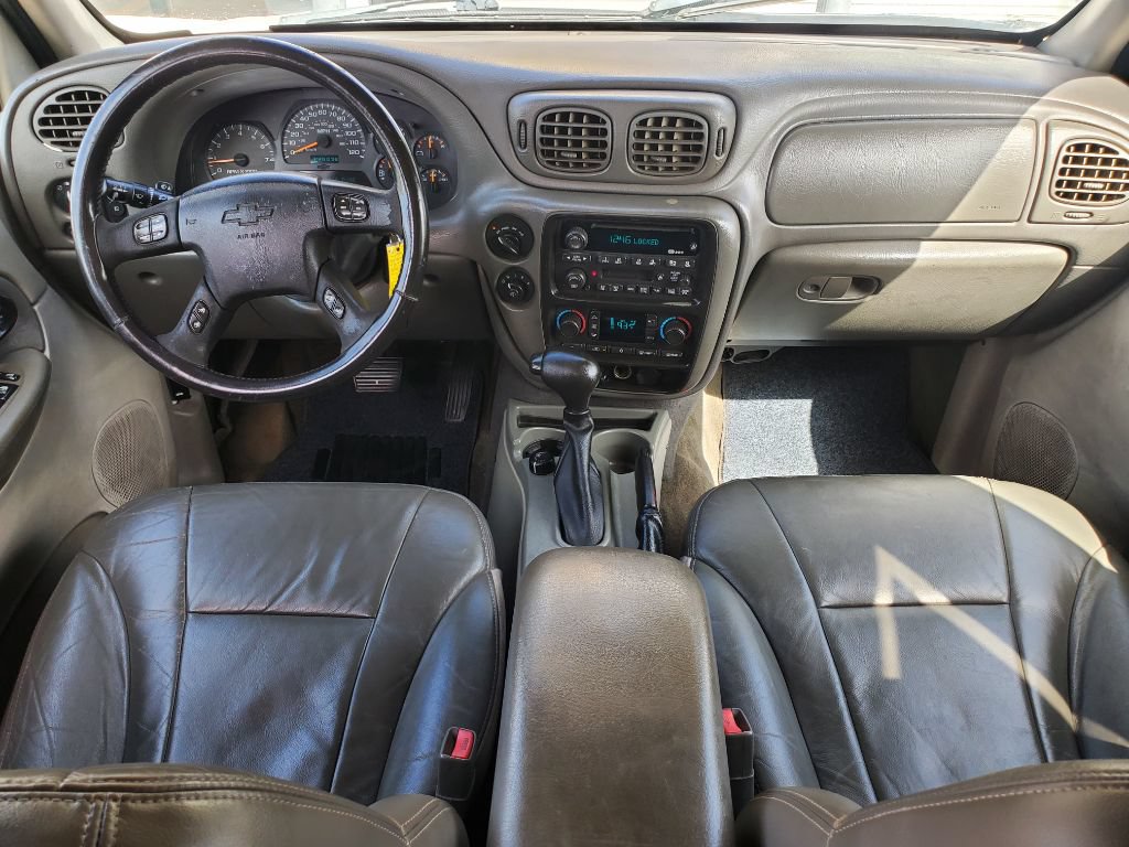 Used 2004 Chevrolet TrailBlazer 4WD w/ LT Preferred Equipment Group image 26
