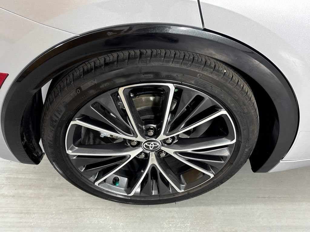 Used 2026 Toyota Prius Limited AWD/4WD image 10