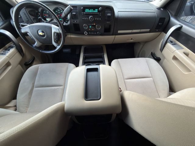 Used 2010 Chevrolet Silverado 1500 LT RWD image 13