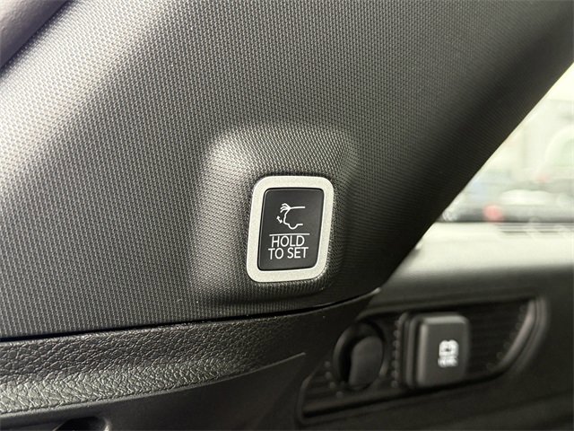 New 2025 Jeep Grand Cherokee Limited w/ Trailer Tow Package image 34