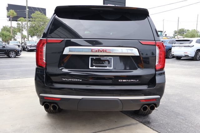 Used 2024 GMC Yukon Denali w/ Advanced Technology Package AWD/4WD image 7