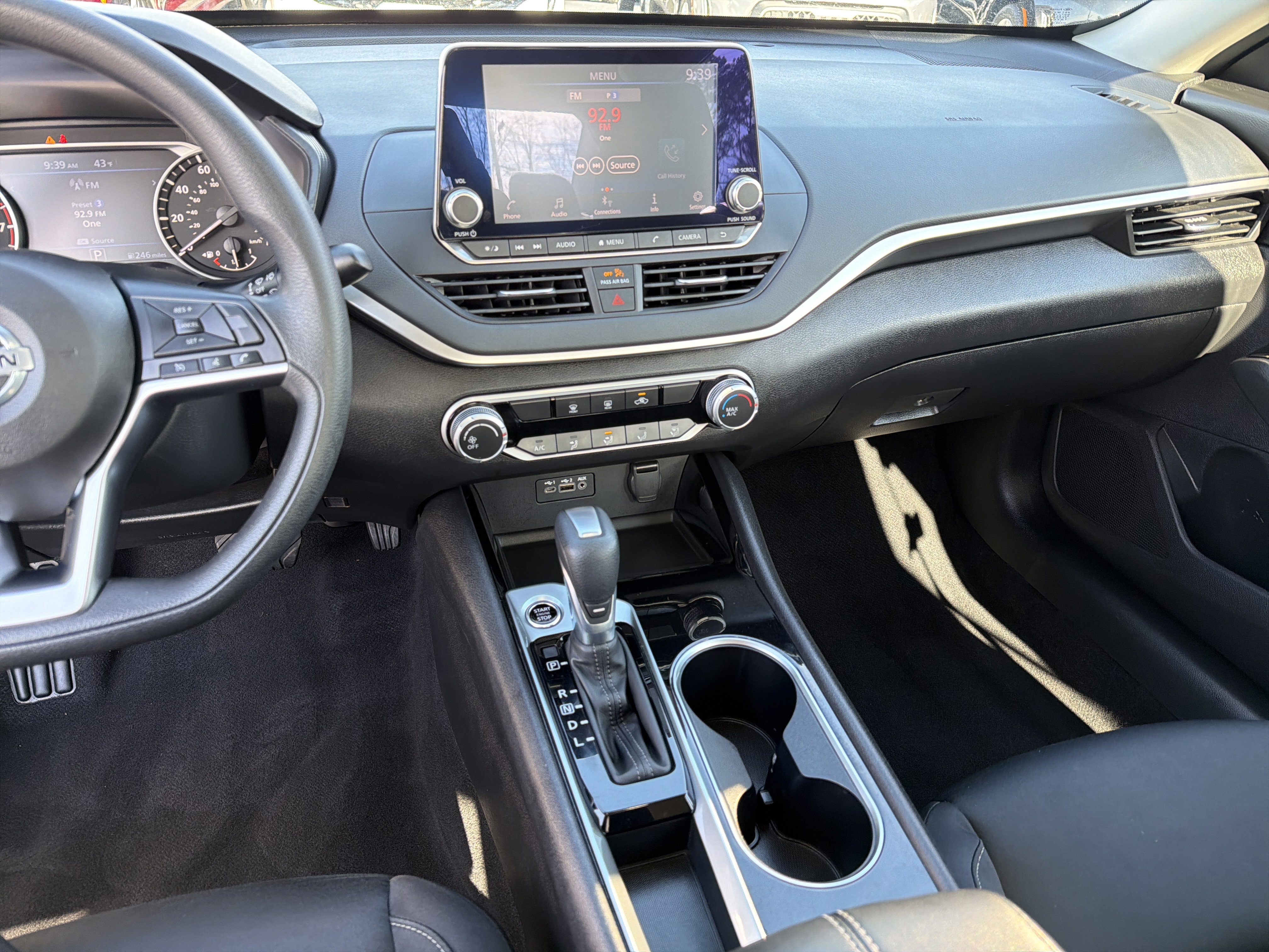 Used 2021 Nissan Altima 2.5 SV image 27