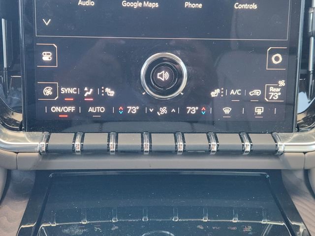 Used 2025 GMC Yukon XL Denali w/ Sun & Power Step Package image 16