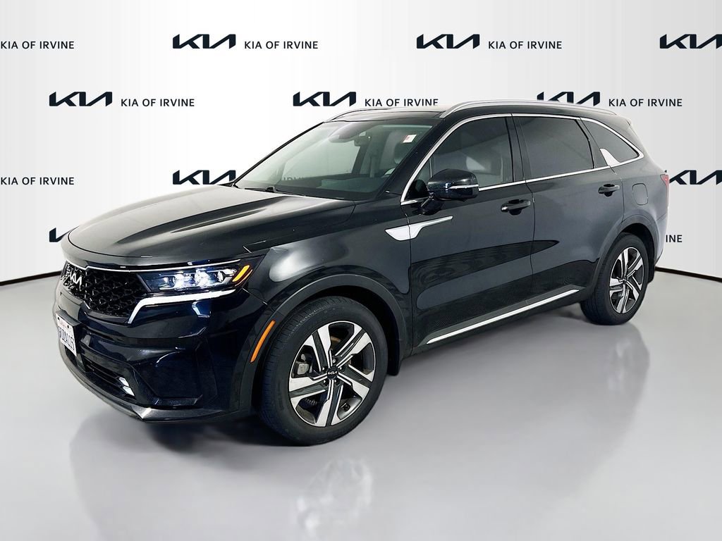 Certified 2023 Kia Sorento SX Prestige w/ Panoramic Sunroof Package AWD/4WD image 4