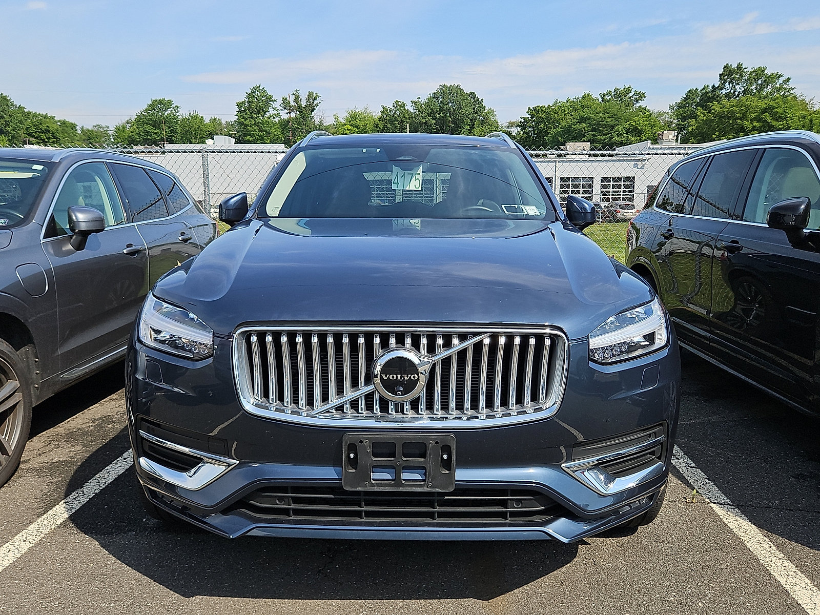 Used 2024 Volvo XC90 B6 Plus w/ Protection Package Premier AWD/4WD image 2