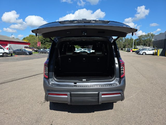 New 2026 Nissan Armada SL w/ Captain's Chari Seat Package AWD/4WD image 25