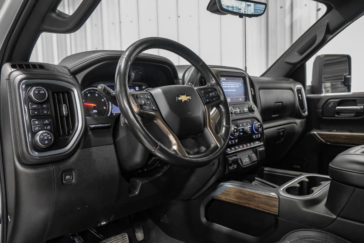 Used 2021 Chevrolet Silverado 3500 High Country w/ Snow Plow Prep/Camper Package image 15