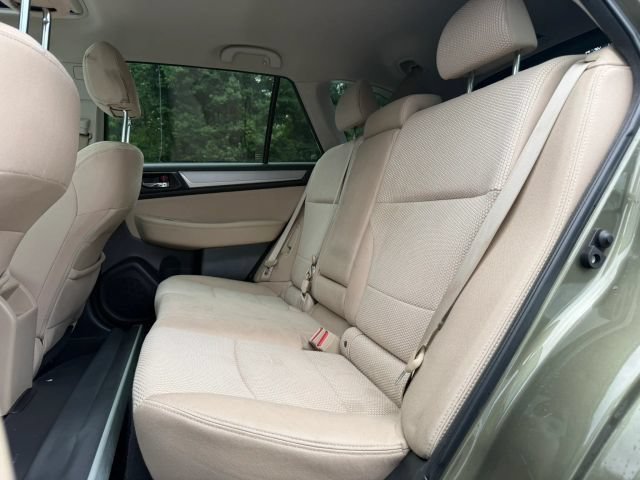 Used 2016 Subaru Outback 2.5i Premium AWD/4WD image 11