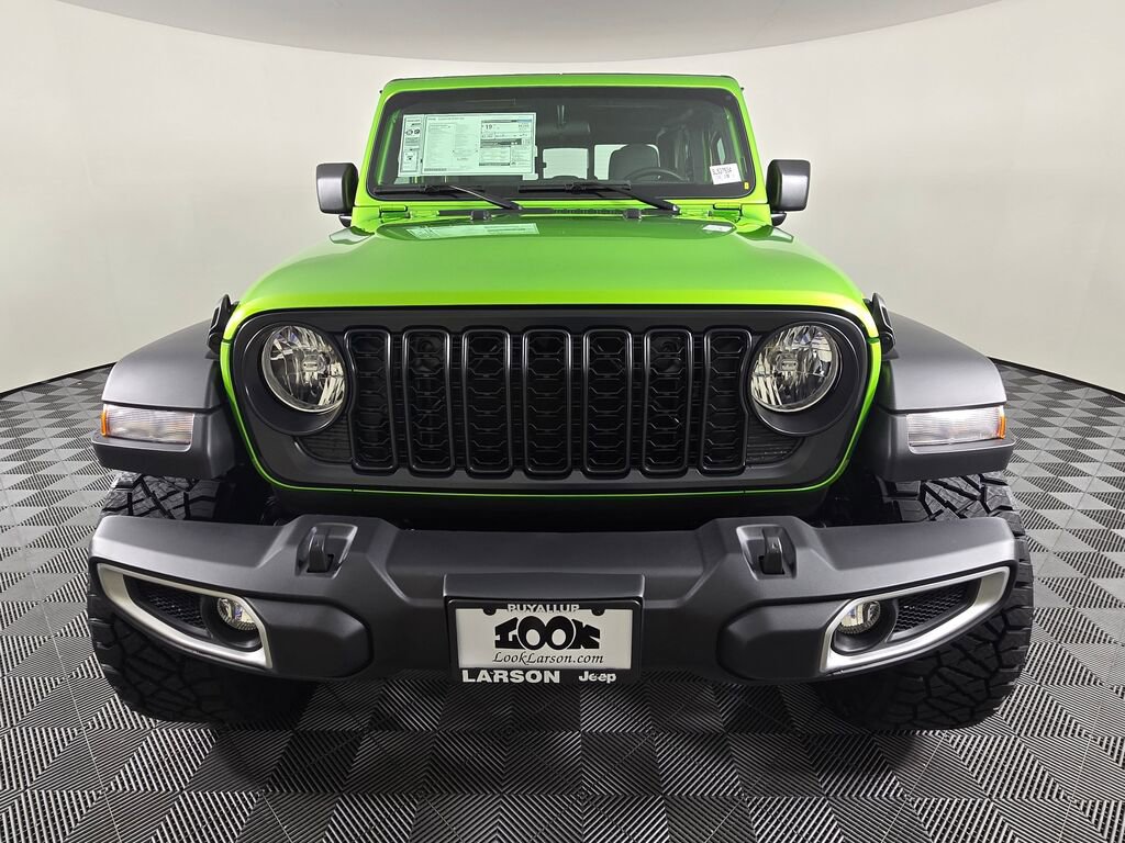 New 2025 Jeep Gladiator Sport image 10