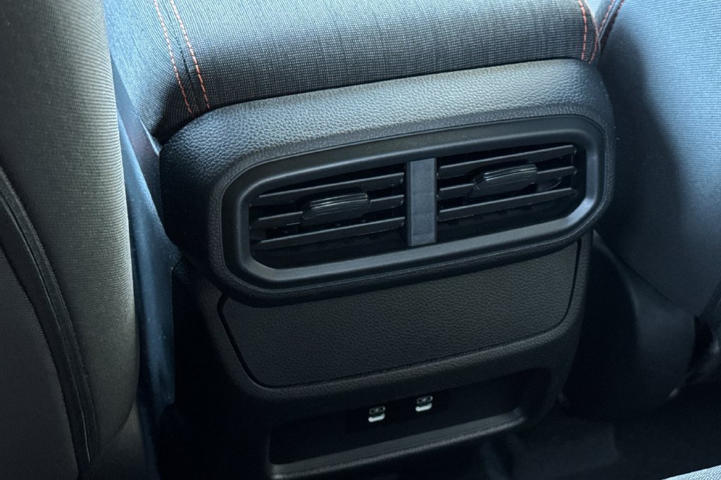 New 2026 Honda Pilot Sport image 15