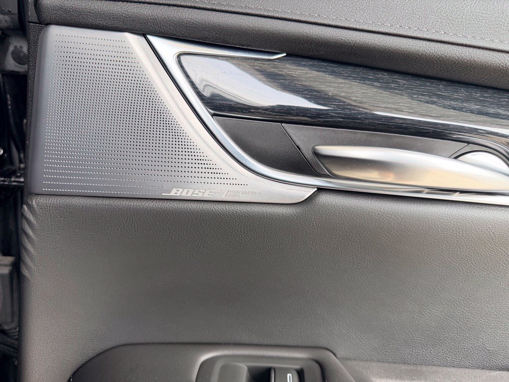 Used 2023 Cadillac XT5 Premium Luxury FWD image 35