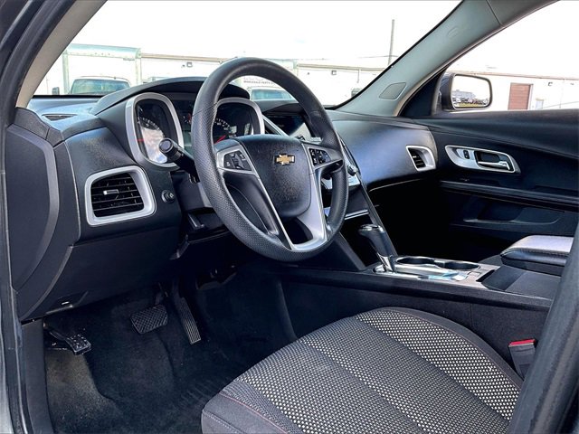 Used 2017 Chevrolet Equinox LT w/ LPO, Protection Package image 8