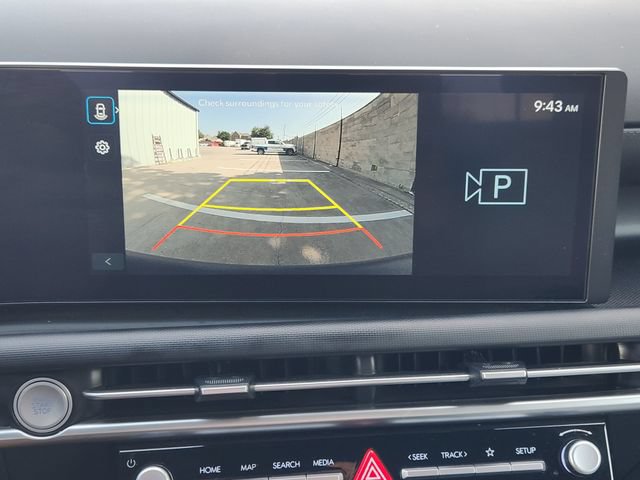 Used 2025 Hyundai Santa Cruz SEL FWD image 6