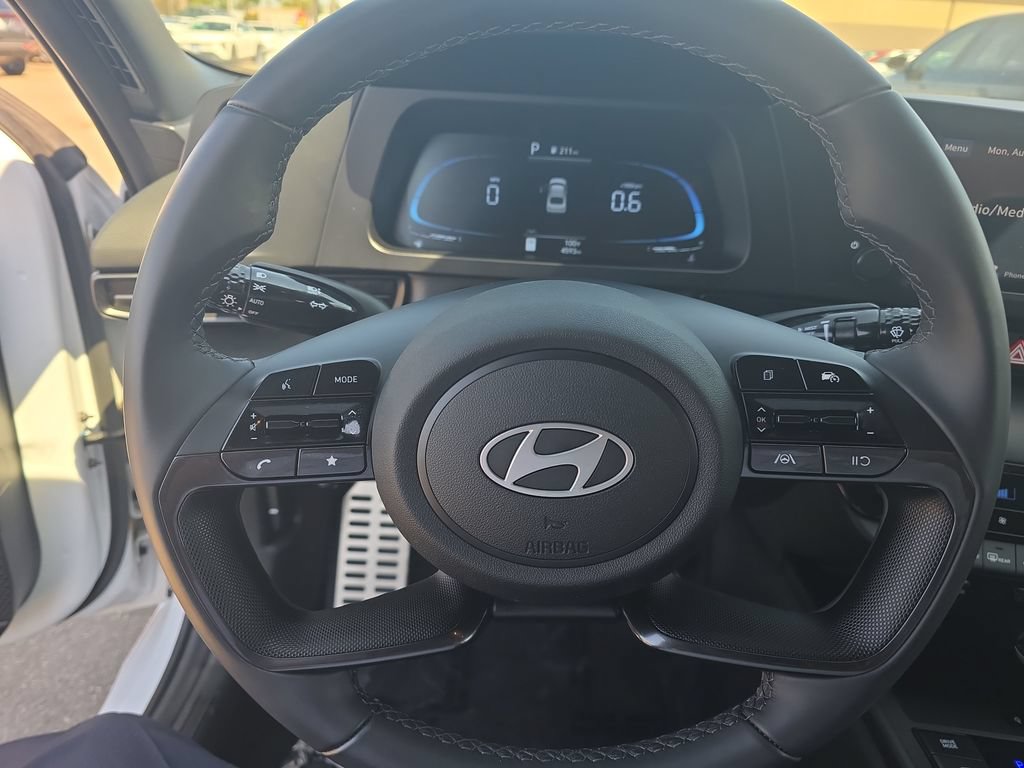 Used 2025 Hyundai Elantra Sport w/ Cargo Package FWD image 13