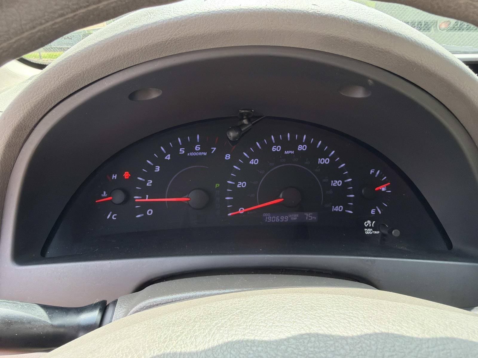 Used 2010 Toyota Camry LE FWD image 26