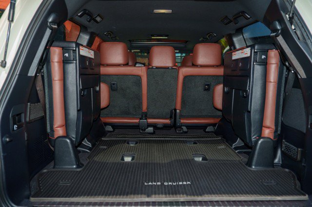 Used 2019 Toyota Land Cruiser AWD/4WD image 20