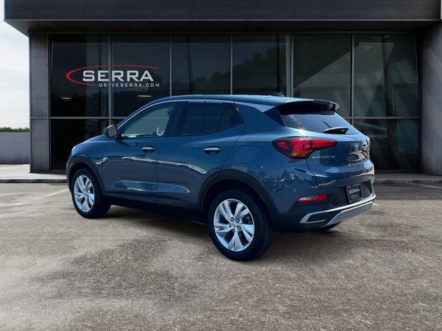 Used 2024 Buick Encore GX Preferred w/ Comfort Package FWD image 3