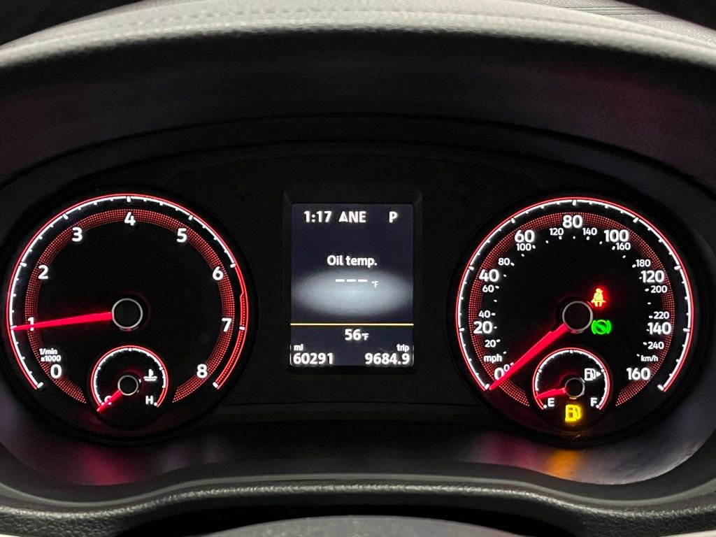 Certified 2022 Volkswagen Passat 2.0T SE FWD image 24