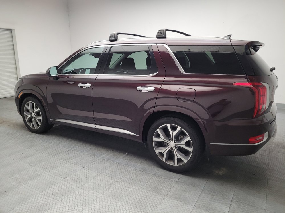 Used 2021 Hyundai Palisade Limited w/ Winter Package FWD image 3