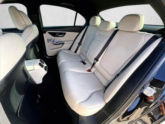 Used 2025 Mercedes-Benz C 300 Sedan image 28