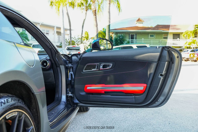 Used 2019 Mercedes-Benz AMG GT Coupe image 28