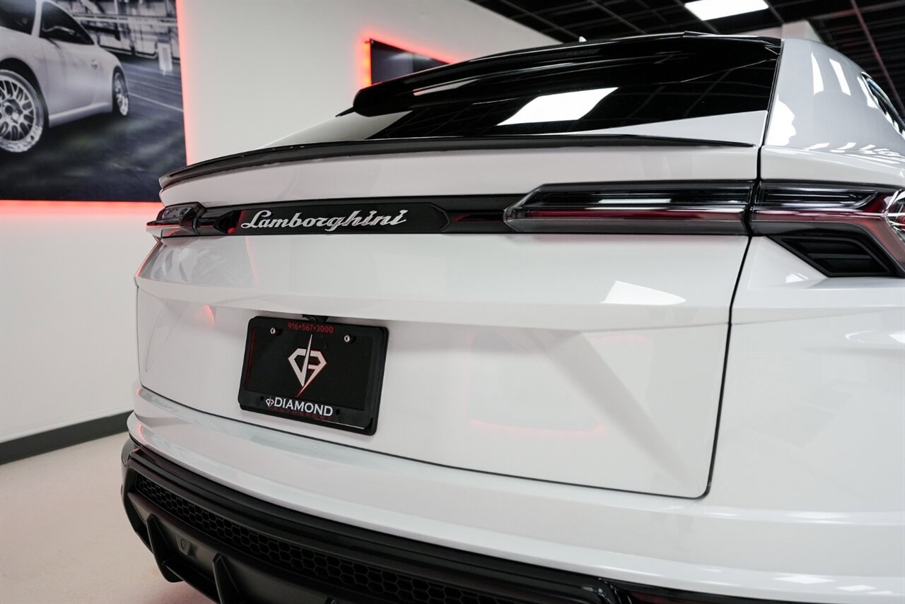 Used 2021 Lamborghini Urus AWD/4WD image 30