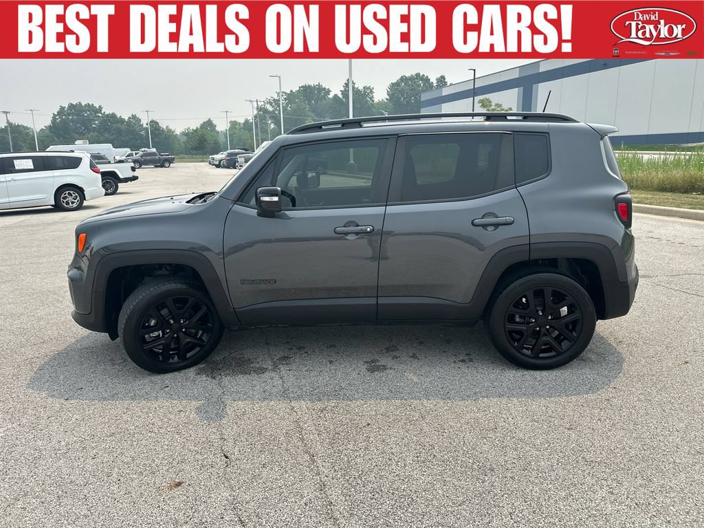 Used 2023 Jeep Renegade Altitude AWD/4WD image 7