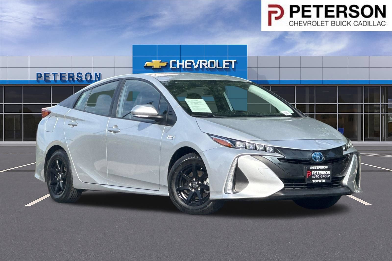 Used 2021 Toyota Prius Prime XLE FWD image 1
