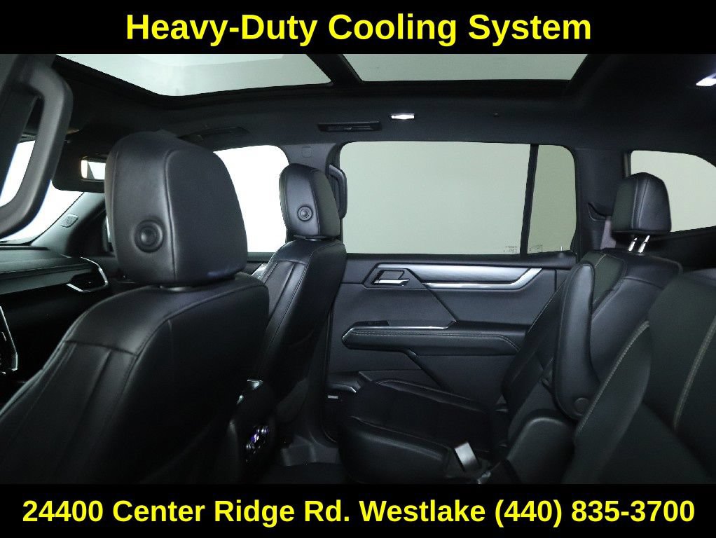Used 2024 GMC Acadia Elevation w/ Luxury Package AWD/4WD image 16