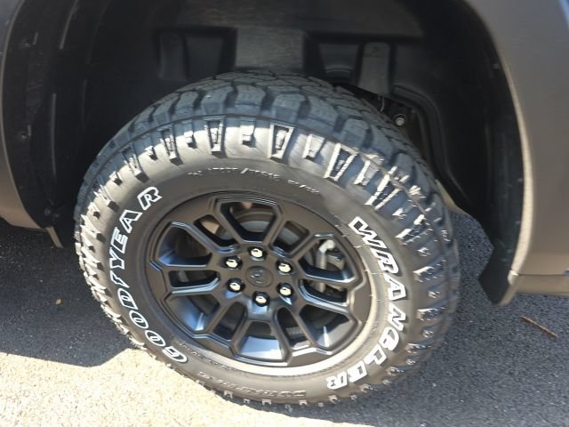 Used 2025 RAM 1500 Rebel w/ Rebel Level 2 Equipment Group AWD/4WD image 17