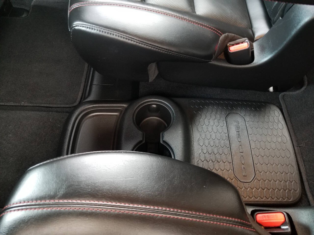 Certified 2025 Dodge Durango R/T w/ Blacktop Package AWD/4WD image 14