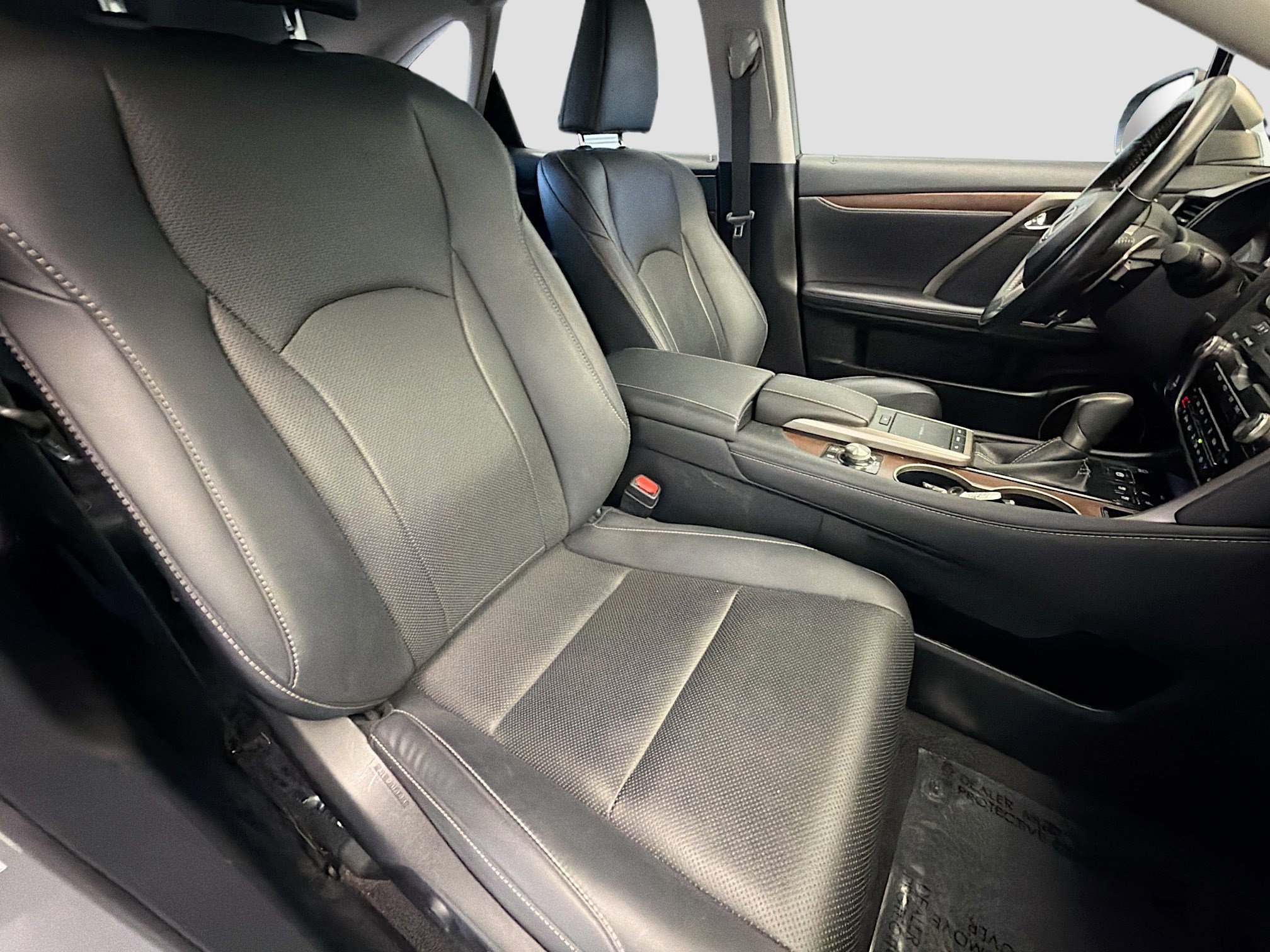 Used 2020 Lexus RX 350L Premium image 16