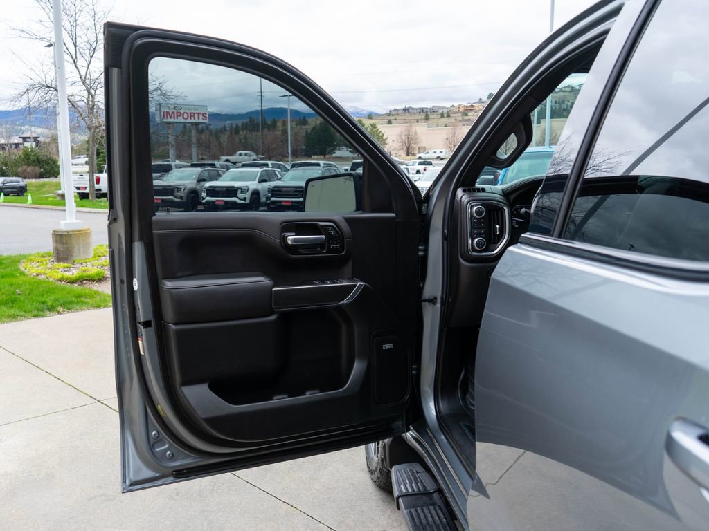 Used 2020 GMC Sierra 1500 AT4 w/ AT4 Premium Package image 18