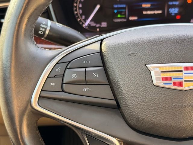 Used 2017 Cadillac XT5 Premium Luxury image 28