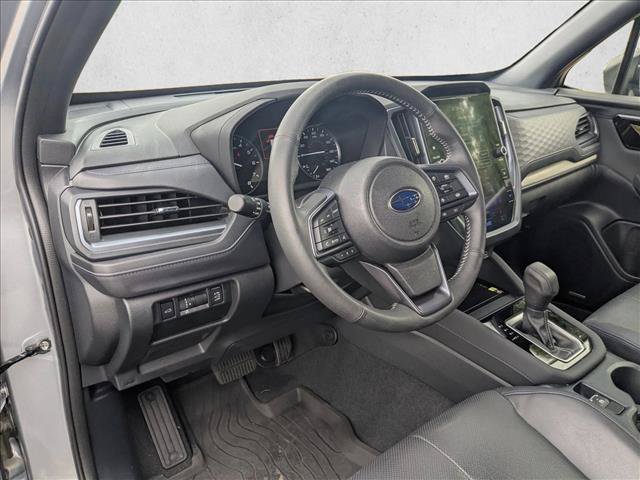 Used 2025 Subaru Forester Limited AWD/4WD image 10