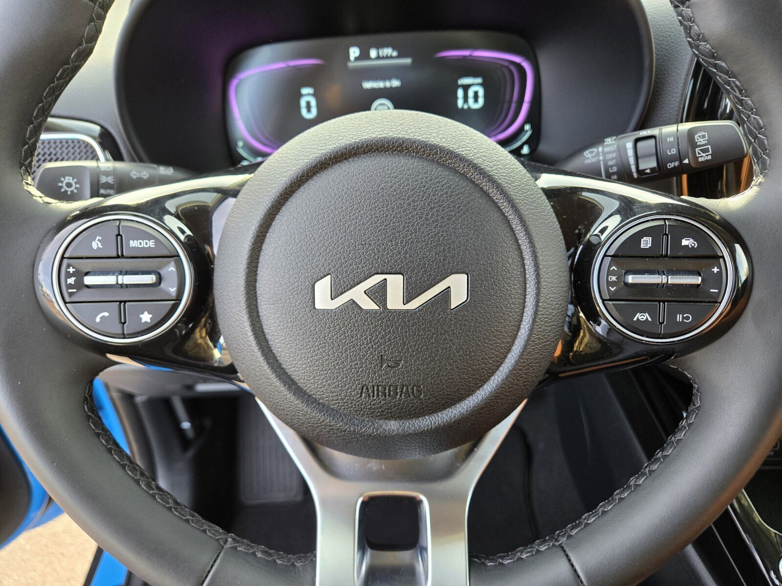 Certified 2025 Kia Soul EX image 23