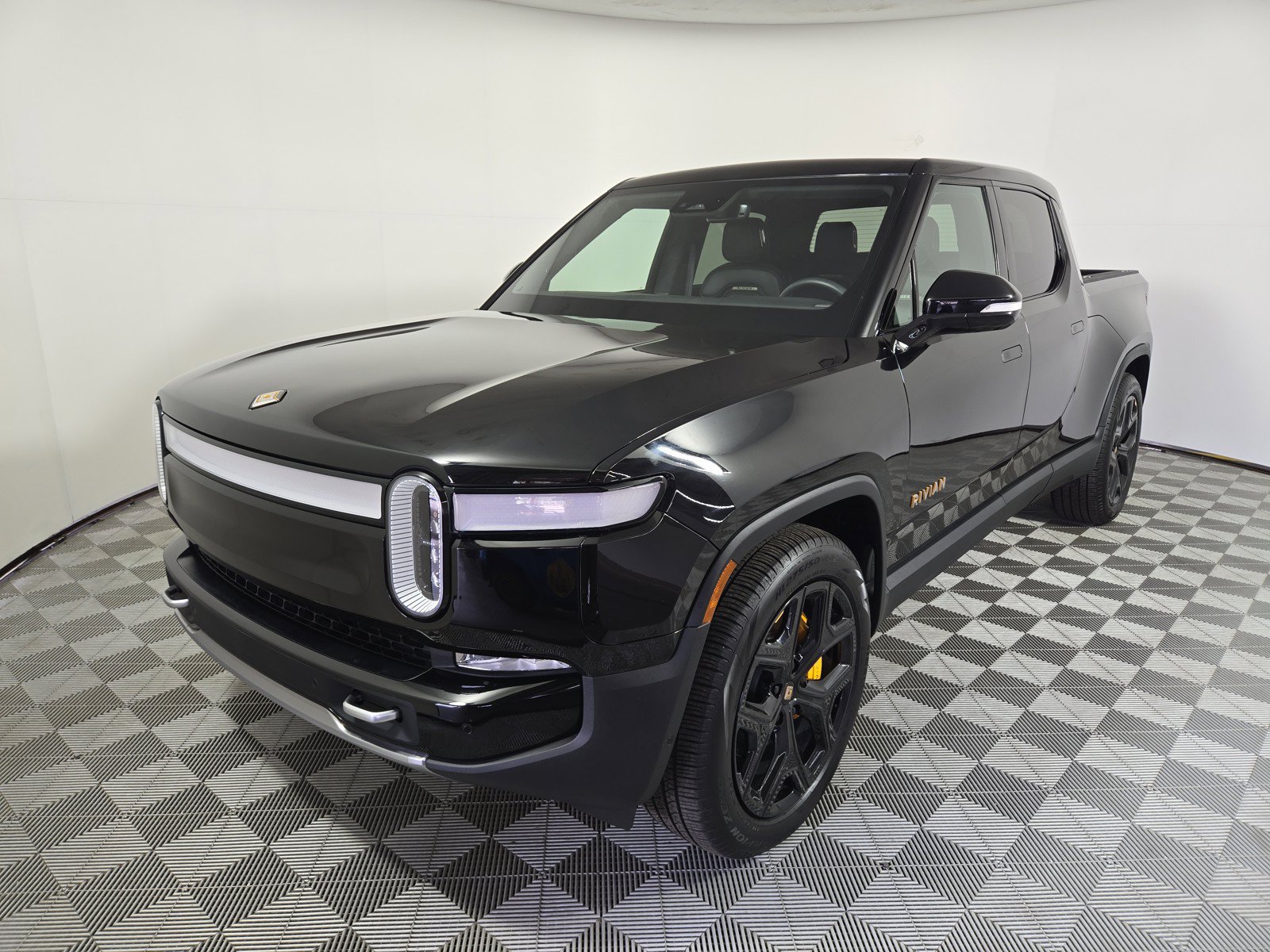 Used 2024 Rivian R1T Adventure