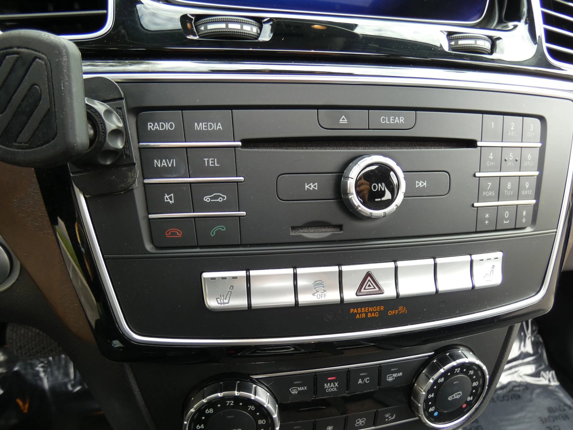 Used 2016 Mercedes-Benz GLE 350 w/ Premium Package image 63