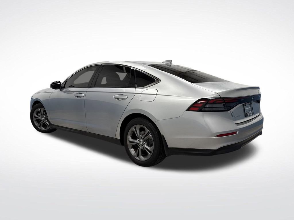 Used 2024 Honda Accord EX image 3
