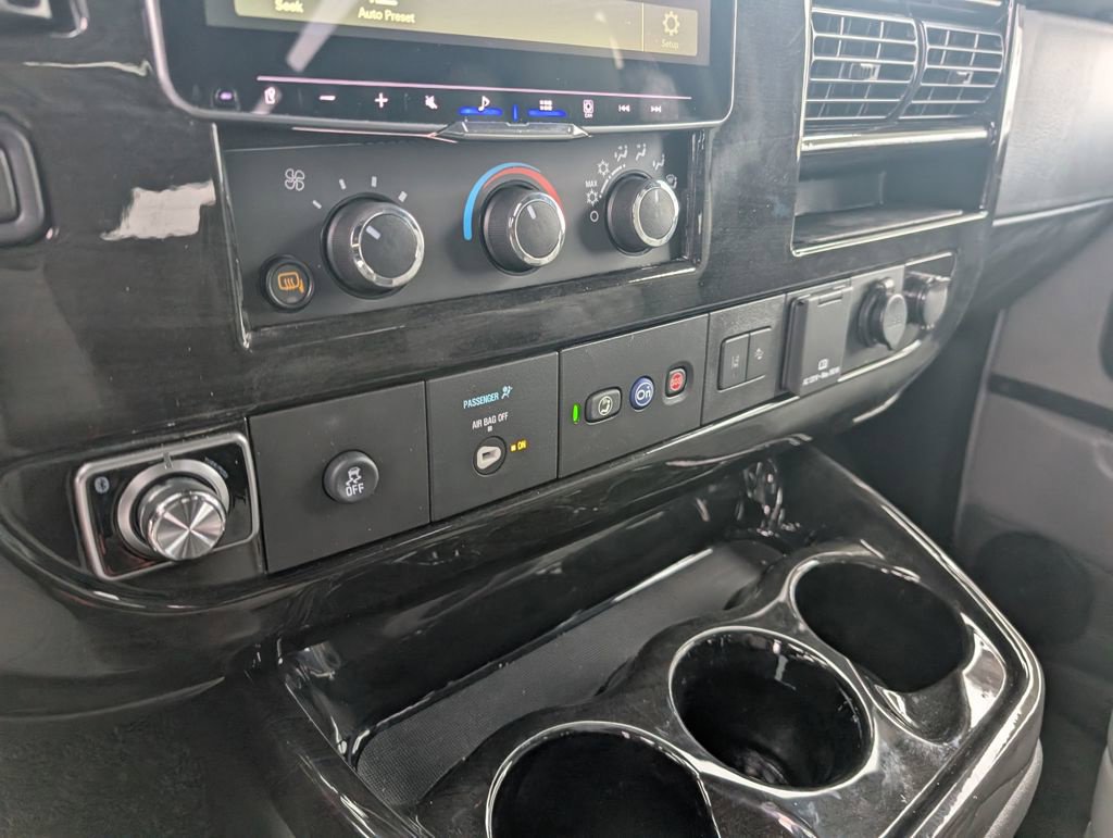 New 2026 Chevrolet Express 2500 Extended w/ Driver Convenience Package RWD image 20