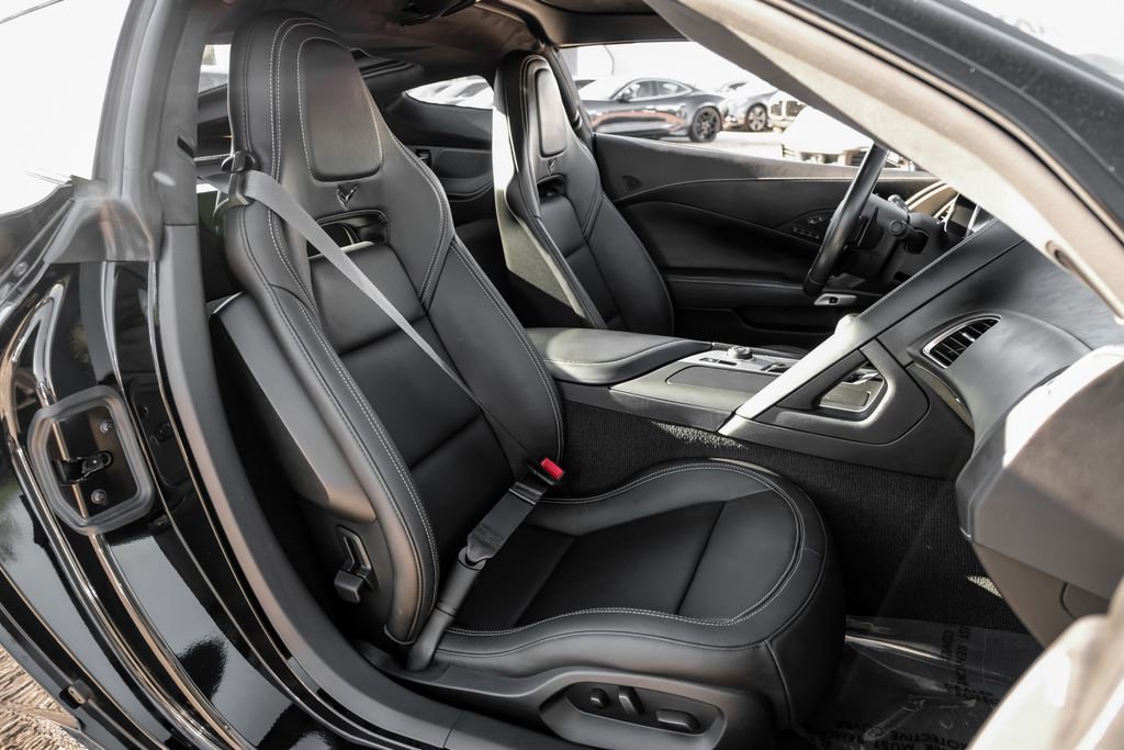 Used 2016 Chevrolet Corvette Stingray Coupe w/ 3LT Preferred Equipment Group image 31