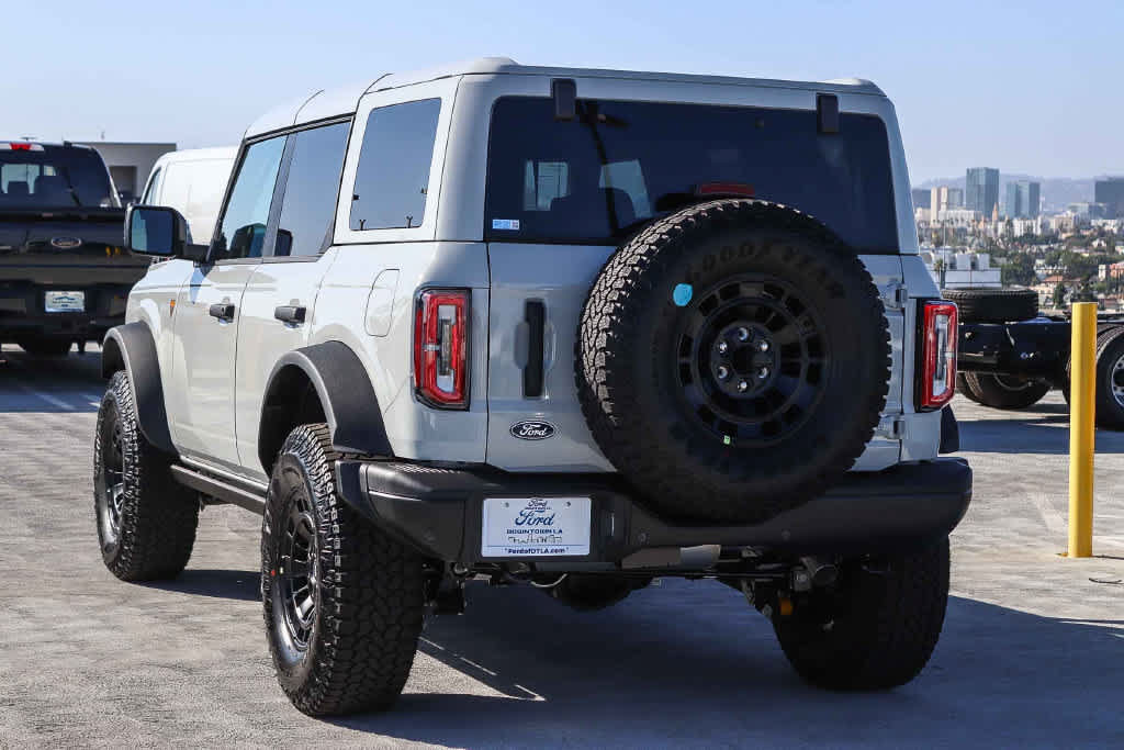 New 2026 Ford Bronco Badlands AWD/4WD image 3